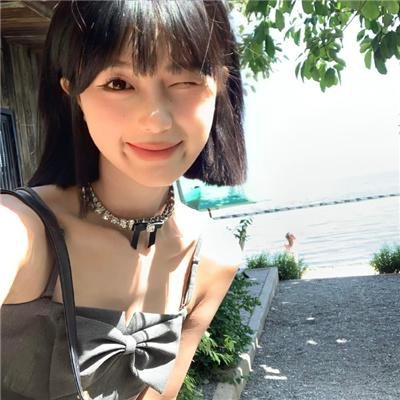 桃脸泪痕